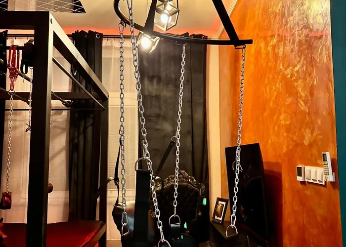 Bdsm - Red Box - - Adults Only דירה *
