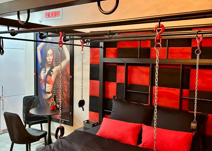Bdsm - Red Box - - Adults Only Těšín