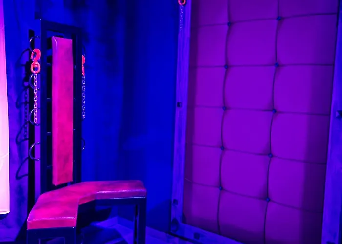 Bdsm - Red Box - - Adults Only * Těšín